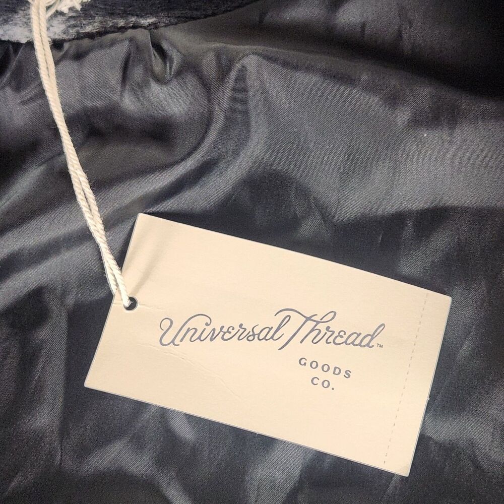 Universal Thread Women's M Plaid Knit Bomber Jacket Zip Front Lined Black NWT - Picture 9 of 10